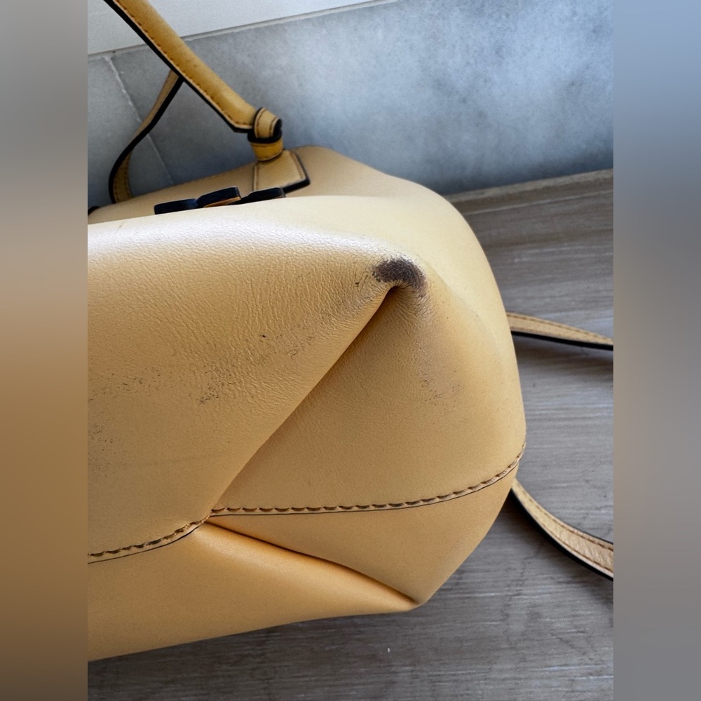 Tory Burch McGraw Small Leather Tote – Butter Yellow - Picture 10 of 16